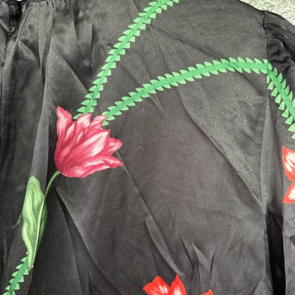 Tucker The Stella Top | Art Nouveau Floral silk blouse size XL - Picture 13 of 13